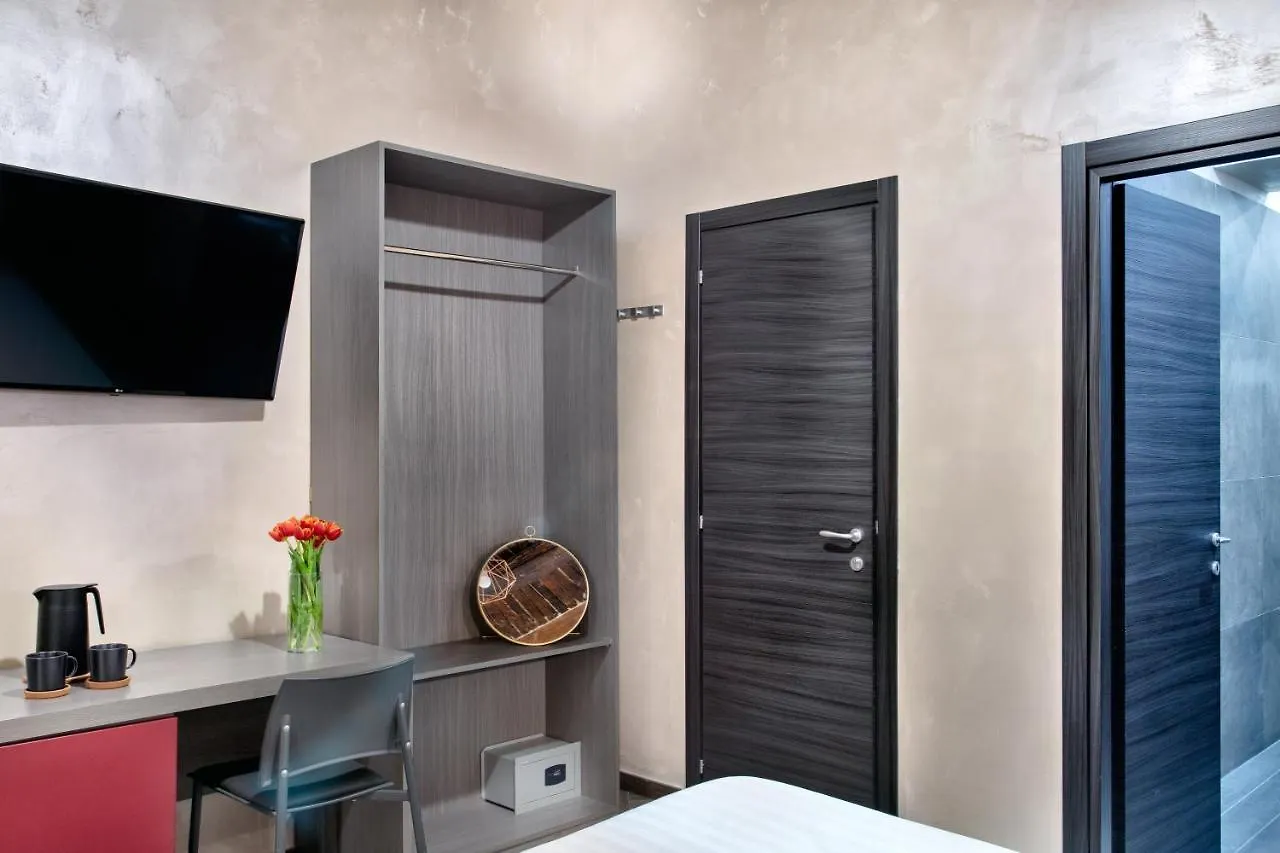 Toledo Lifestyle Suite Naples 2*,  Italie