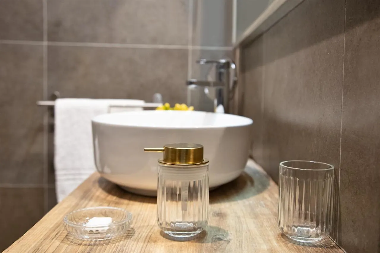 Toledo Lifestyle Suite Naples 2*,  Italie