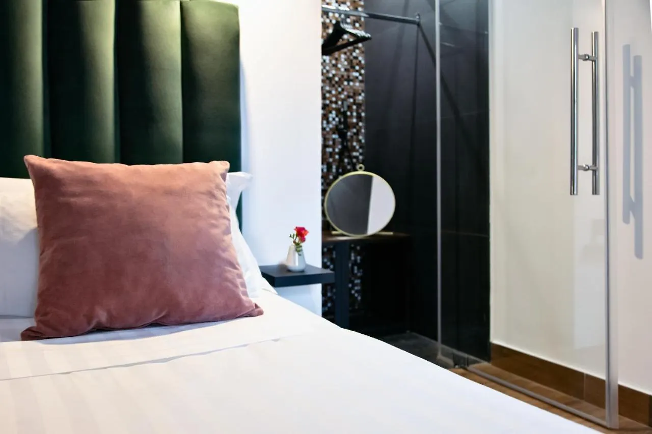 Toledo Lifestyle Suite Naples Maison d'hôtes